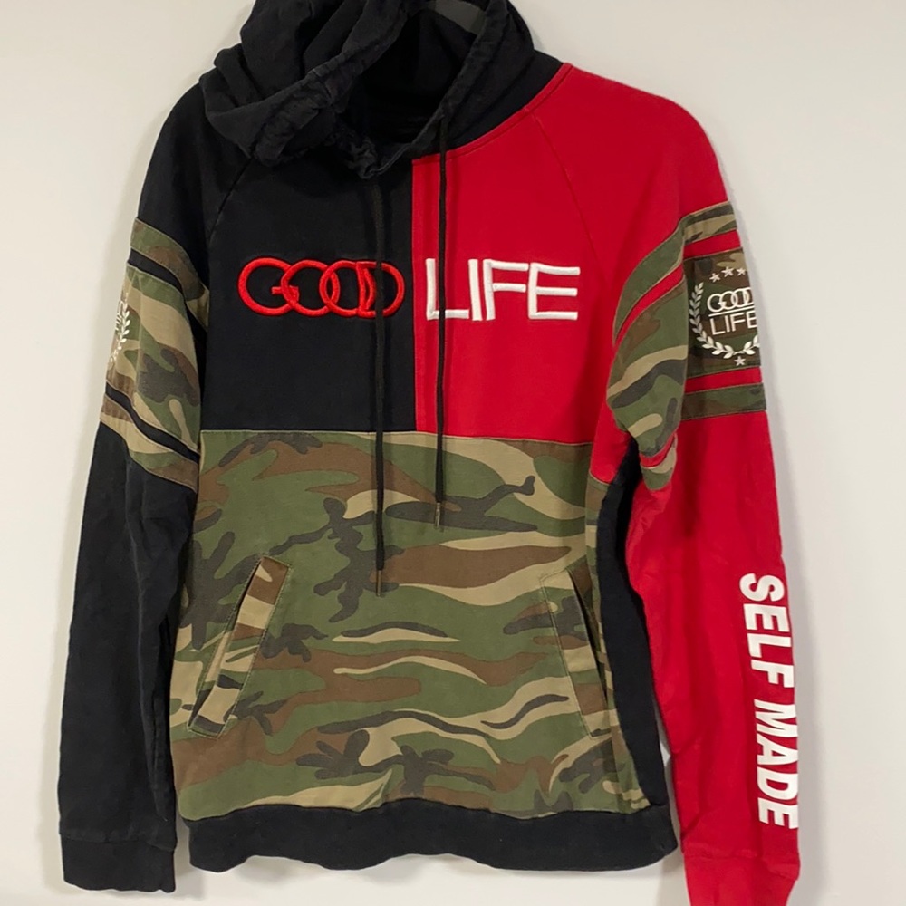Men’s medium sweatshirt. Good life self made /camp